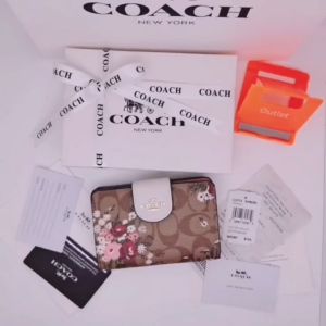 Womens Wallet New Medium Coin Purse Simple Black and White Color CP420 Size: 13 * 9 * 2cm