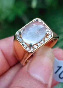 CINCIN BATU PERMATA ANGGUR BULAN CRYSTAL NATURAL ( MEWAH )