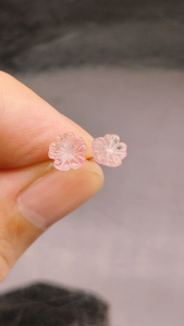 ต่างหูพลอยพิ้งทัวมารีน (Pink Tourmaline) ตัวเรือนเงินแท้92.5%ชุบทองคำขาว มีใบรับรองจากทางร้านค้าว่าเป็นพลอยจริง