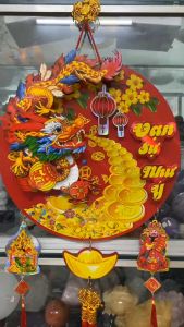 Ông Thần Tài Lắc Đầu Rồng Lắc Đầu treo cửa nhà hoặc treo tường trang trí Tết Ất Tỵ 2025 - Dải Treo Thần Tài Rồng Lắc Đầu Treo Cửa