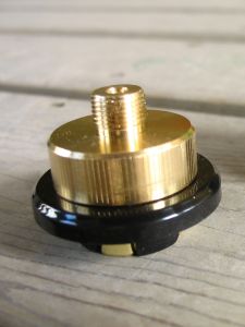 Bronze Casement Adapter Flat Gas Cylinder to Card Gas Bottle Automatic Closure Anti-drop Rotation Lock Design Camping Gear