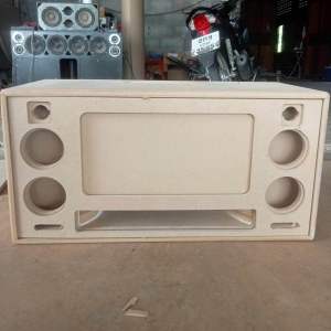 ตู้ลำโพงบลูทูธ ซับ เบส 8นิ้ว2ดอก กลาง4นิ้ว 4ดอก แหลม2นิ้ว2ดอก(ลมหน้าดอก)