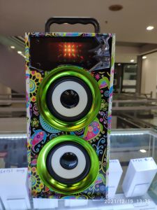 😍 portable wireless speaker high quality Good sounds 😍 support pendrivesd cardfmaux cable.😍my seller 😍