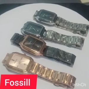 Mewah Elegan Jam Tangan Wanita Terlaris - Tanggal Aktif Rantai Stainless, Diameter 3cm - Free Box & Bonus Baterai Cadangan (Terbaru 2023)