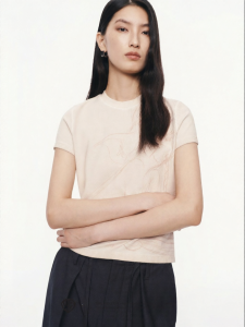 MO&Co. | Collaboration Series Print Crew Neck Regular Sleeve T-Shirt