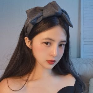 Korean Style Large Butterfly Knot Hairband Womens Hair Accessories Elegant Vintage Wide Edge Headwear Fashionable Hair Clip