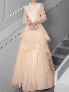 ชุดเดรสจั๊มสูทสีแชมเปญหรูหราสุดเก๋สำหรับงานปาร์ตี้ฤดูใบไม้ร่วง กระโปรงยาวปานกลาง แขนยาว คอวี กระโปรงทรงเอ