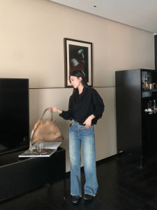 กางเกงยีนส์ทรงตรงหลวมๆ สำหรับผู้หญิง กางเกงขายาวทรงขากว้างสไตล์ย้อนยุคแบบอเมริกัน กางเกงยีนส์ทรงตรงสำหรับผู้หญิงในฤดูหนาว