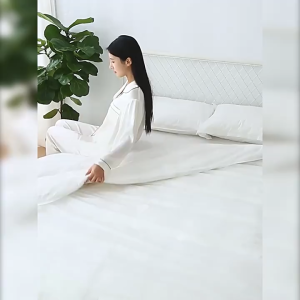 🏷️ 商品标题 Set Cadar Sekali Pakai Hotel Homestay - 一次性床单被套枕套套装 - Disposable Hotel Bedding Set