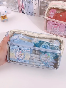 LVYIMAO ✨✨youngtime กล่องดินสอ Sanri กล่องดินสอกันน้ำแบบใส Cinnamoroll น่ารัก My Melody Kuromi กล่องปากกาผ้าใบ PVC ความจุขนาดใหญ่กระเป๋าเครื่องเขียน youngtime✨✨