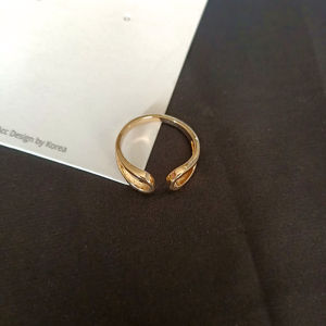 แหวนเปิดสำหรับผู้หญิง แหวนทรงเรขาคณิตดีไซน์เรียบง่าย แหวนทองชุบทอง แหวนแฟชั่น แหวนนิ้วสไตล์ใหม่ แหวนโลหะผสม