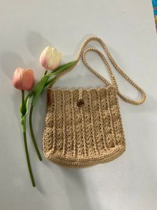 กระเป๋าถักโครเซต์ ครอปไหล่