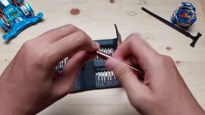 FAST DELIVERY Taffware Obeng Set Komplit Reparasi Serbaguna 25 in 1 Torx Smartphone Stainless Steel