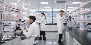 CARSLAN Velvet Lip Tint คาร์สลาน ลิปสติก เนื้อกำมะหยี่ Sweet Kiss บางเบา ไม่แห้งไม่ลอก ไม่เหนียวเหนอะ 1.7กรัม (ลิปสติก ลิปเนื้อกำมะหยี่)