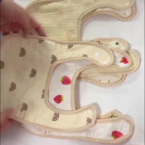 DreamBaby Celemek Bayi Katun Lembut Slaber Lucu U-Shape Bib Bayi 0-6 Tahun