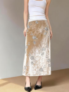 MANMI | Shiny Sequin Embroidered Velvet A-line Skirt
