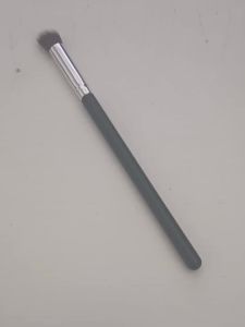Black Concealer BrushPrecisely Cover Acne MarksPigment Spots&Dark Circles For Seamless Flawless Under-Eye Detail Base Makeup