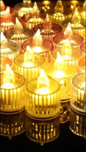 6Pcs Crystal LED Night Light Electronic Flameless Candle Lamp Battery Powered Candles Romantic Warm White Tea Light for Wedding Party Christmas Home Decoration