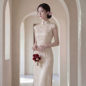 Chinese Style Elegant Evening Gown Yellow Slim Waist