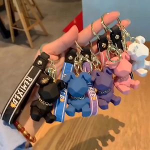 Móc khóa GẤU KOBI hình học hot trend phụ kiện balo túi xách cute thời trang Hàn Quốc