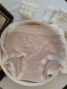 High Waist Womens Underwear French Romantic 60S Modal Comfortable Seamless Antibacterial G-String Triangle Panties