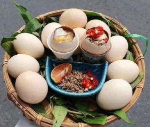 50 Trứng gà ác lộn Sạch ngon bổ nhiều chất dinh dưỡng( shop tặng thêm 5 trứng phòng ngừa bể vỡ trong quá trình vận chuyển)