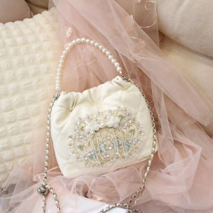 Fashionable New Chinese Style Embroidered Handbag Canakana Bucket Bag Single Shoulder Crossbody Bag for Young Men And Women