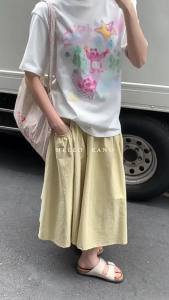 T-Shirt Wanita Lengan Pendek Oversize  Motif Panda Kecil Lucu Katun Combed Premium 2025 Baju Nyaman Terlihat Langsing Desain Eksklusif Streetwear Uniseks  Gaya Korea  Ukuran besar  Modis  Eksklusif  Santai  Kerah bulat Slip - on Tops  Pakaian couple