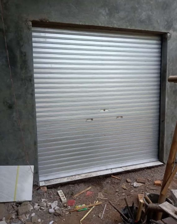 rolling door