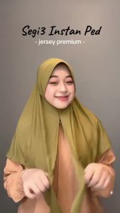 HIJAB SEGITIGA PET INSTAN JERSEY PREMIUM\JILBAB INSTAN JERSEY SEGITIGA PED\KERUDUNG JERSEY
