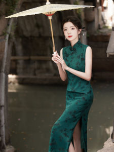 Váy Dài Không Tay Phong Cách Mới Cho Nữ Mùa Hè Màu Xanh Lá Cây Cổ Điển Thanh Lịch Váy Cài Nút Cổ Điển Phong Cách Trung Hoa