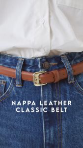 Haffenden Kane: Nappa Leather Classic Belt เข็มขัดคลาสสิก เข็มขัดเส้นนี้ออกแบบมาให้สวมใส่กับกางเกงขายาวหรือกางเกงยีนส์ได้อย่างลงตัว หัวเข็มขัดทำจากโลหะชุบทองพร้อมโลโก้ Haffenden Kane และอักษรย่อ ส่วนสายทำจากหนัง Nappa พร้อมโลโก้ด้านหลัง