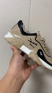 Lilyshoes รองเท้ากีฬาผู้ชายรองเท้าวิ่งพื้นนิ่มหนังระบายอากาศรองเท้าลำลองแฟชั่นพื้นหนารองเท้ากีฬาเทรนด์กลางแจ้ง