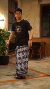 SARUNG GOYOR PRIA MUSLIM DEWASA SARUNG GOYOR MOTIF Sarung Tenun Goyor Ukuran Jumbo / Sarung Byur Goyor / Sarung Toldem / Sarung Murah/ Sarung Tradisional/ Sarung AZ ZAHIR