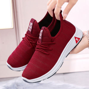 สไตล์ปักกิ่ง ระบายอากาศได้ดี ลำลอง Fly ถัก รองเท้าแฟชั่นสําหรับผู้หญิงและผู้ชายรองเท้าเดินสบายรองเท้าแม่ส้นเตี้ยแบบสวม
