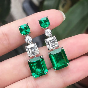 Huitan Newly Green White Stud Earrings Women Graceful Female Wedding Anniversary Gift Noble Ladys Party Jewelry Drop Shipping