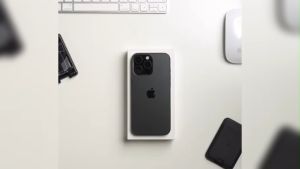 [BUY 1 GET 2] Case iPhone 16 Series Pro Max Plus Spigen Classic C1 Magsafe + Tempered Glass Spigen EZ Fit Clear