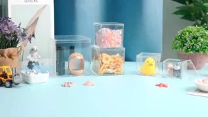 10ชิ้น กล่องจัดระเบียบเครื่องประดับอะครีลิกใส / กล่องเก็บเครื่องประดับขนาดเล็ก / กล่องบรรจุภัณฑ์ของขวัญคริสต์มาสแบบสี่เหลี่ยม / กล่องลูกบาศก์ใส่แหวนและสร้อยคอพร้อมฝาปิด / ถังเก็บยาเม็ดขนมพลาสติกขนาดเล็ก