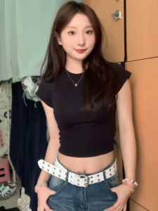 Summer Short Sleeve T-Shirt Womens Slim Fit Belly Baring Unique Beautiful Top Cotton Polyester Blend round Neck Short Length