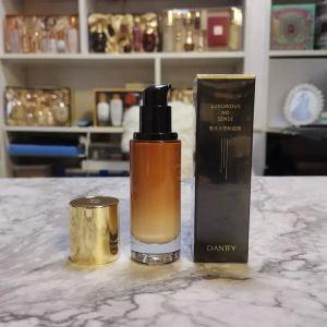 Dantie Luxury Invisible Foundation Liquid สีผิวใส ไม่ติด Phấn ชุบชื้น ควบคุมความมัน บางเบา ป้องกันรอยรุกล้ำ ทนทาน Dantie