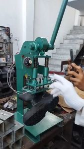 Mesin Press Stampel panas bisa untuk Kayu Kulit Kertas dan Karet