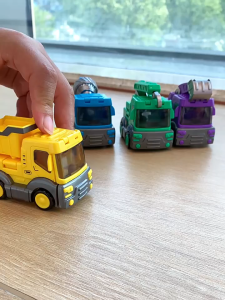 Engineering Vehicle Watch & Gyro Toy/Car Gyro/Gyro Launcher/Gyro Toy/Childrens Spin Toy