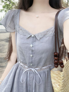 De Lini | ชุดเดรสยาวลายลูกไม้สไตล์ฝรั่งเศสย้อนยุคสำหรับผู้หญิงในฤดูร้อน กระโปรงทรงเอเอวสูง แขนสั้น สีพื้น คอเหลี่ยม