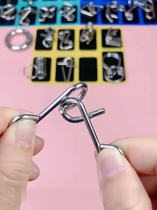 JULO  Mainan Edukasi Anak Tantangan Melepas Puzzle Metal – 8 Pcs Tantangan Unlock Puzzle Logam Besi Permainan Edukasi Melepas Puzzle Mainan Trick Tantangan Memisahkan Puzzle