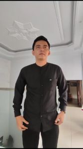Kemeja pria lengan panjang bahan katun grade A lembut terlaris