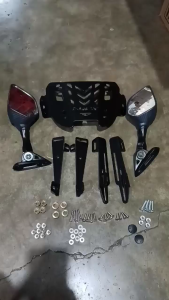 Short windshield bracket with side mirror 2020 V2