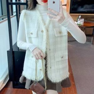 เสื้อกั๊กขนสัตว์ฤดูใบไม้ผลิ 2025 เสื้อคลุมคอวีลายสก็อตสำหรับผู้หญิง เสื้อคลุมกันหนาวแบบสวมหัว สไตล์หวานๆ ที่น่ารักและเป็นมิตร