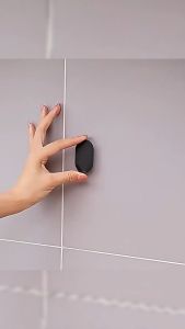 5Pcs Adhesive Hooks Heavy-Duty No-Drill Contemporary Plastic Wall-Mounted Adhesive Hooks Space-Saving and Hassle-Free