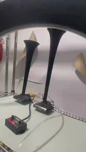 【COD】12V-24V กล่องแตรสามช่า เครื่องควบคุมแตรรถลำ โพงฮอร์นไฟฟ้า ตัวควบคุมฮอร์น พร้อมเอฟเฟกต์เสียง หน่วยควบคุมเสียง 12/25/56 ตัวควบคุมแตรไฟฟ้า สำหรับรถยนต์รถบรรทุกทางทะเลเรือ ตัวควบคุมแตรรถยนต์