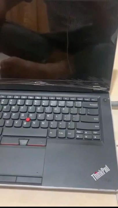 LAPTOP LENOVO EDGE CORE I5 MULUS RAM 8/4 MULUS BERGARANSI BERKUALITAS